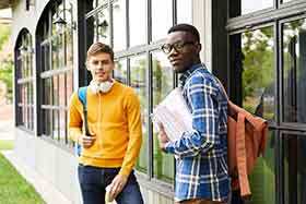 Seguro médico para estudiantes extranjeros en España